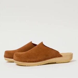 No. 6 Brown Suede Mules